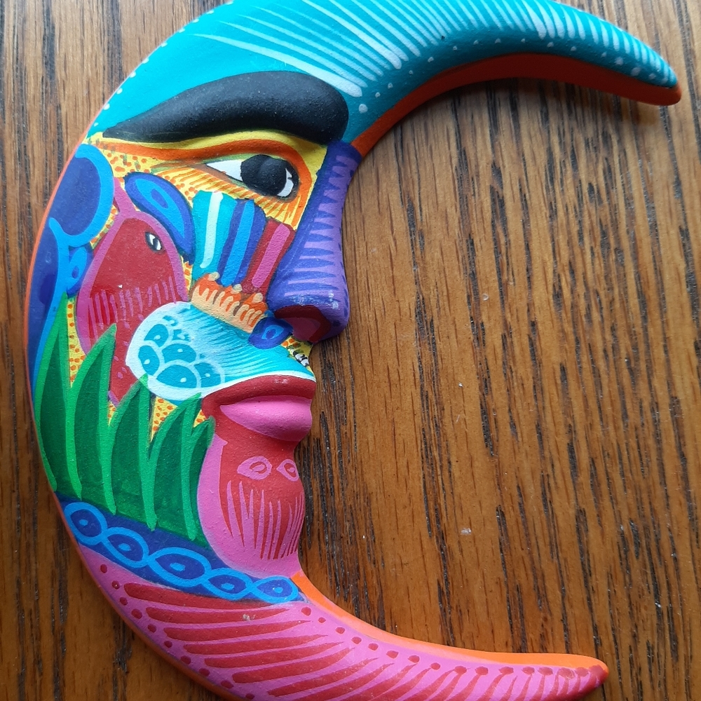 COLORFUL bundle of 2  Bermuda souvenirs - Picture 3 of 8